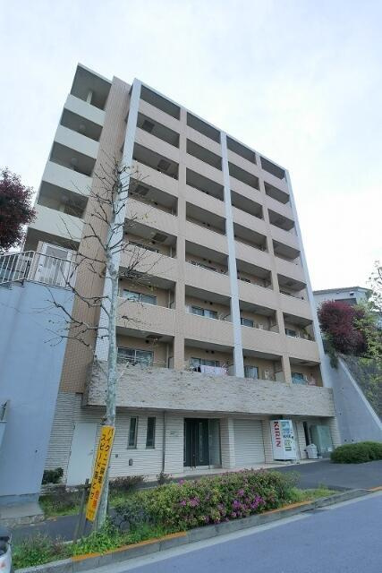 ワイズ　ル・リオン新宿中井
