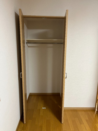 【内装】 | グランピア自由が丘_103_クローゼット