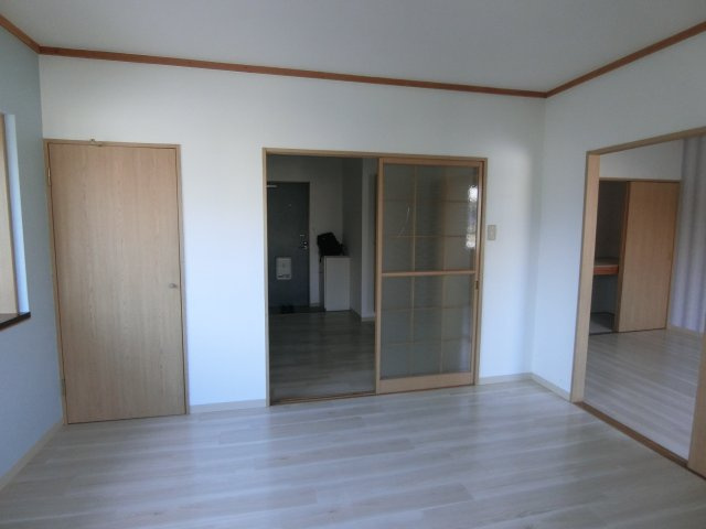 パールハイムの居間・リビング|他のお部屋の参考写真となります。