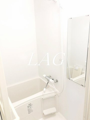 【浴室】 | Ａ　ｒｅｓｉｄｅｎｃｅ | お風呂です。