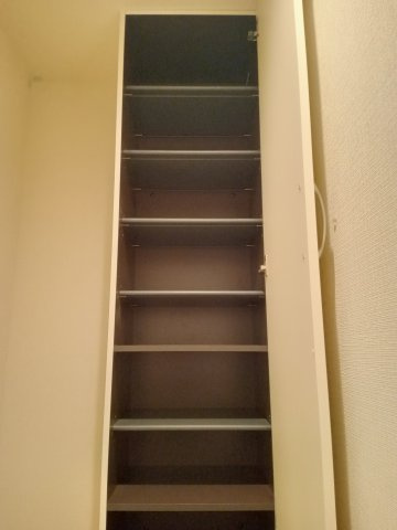 Ｊｅ　Ｇｌｙｃｉｎｅ　寿町の収納