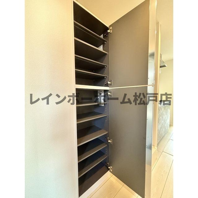 エクセラン上本郷Ⅱの玄関
