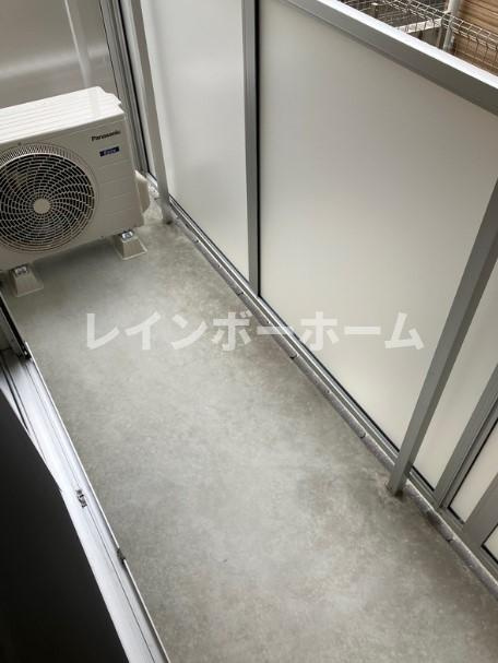 特典：仲介手数料が無料です!!のバルコニー