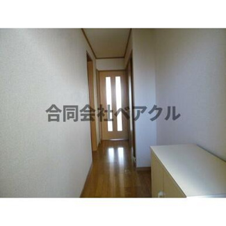 【玄関】 | コーポラス伏見 | 玄関です