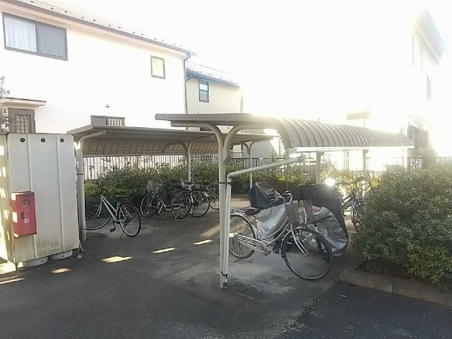 レオパレスルーストのその他