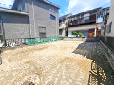 【前面道路含む現地写真】 | パークタウン走谷　建築条件無し売土地♪ | 【現地写真】
・現状更地！お好きな工務店で建築出来ます♪
・間取りプラン例あり！
前面道路約4.49ｍ