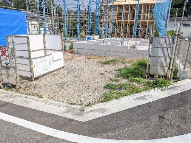八王子市　館町　新築一戸建て　２０期の駐車場|～並列2台駐車可能カースペース～