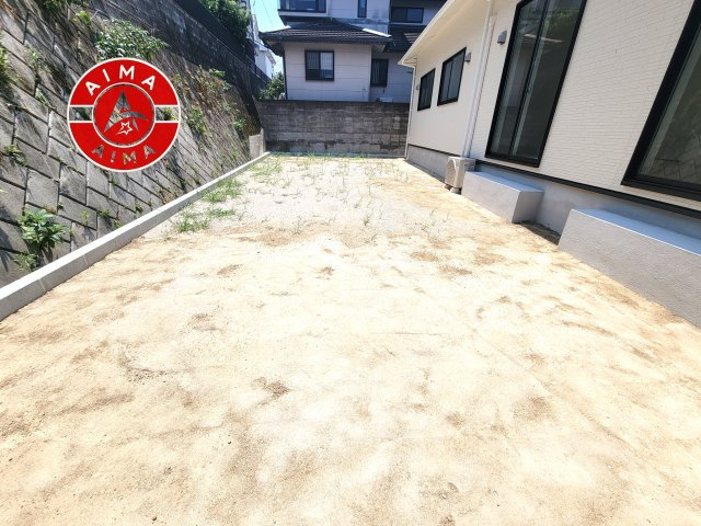 春日市白水池1丁目第5-1棟（1号棟）の外観|お庭で自由な時間を過ごせます。