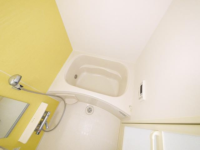 カーサレイメイ　Ａ棟の浴室|お風呂です