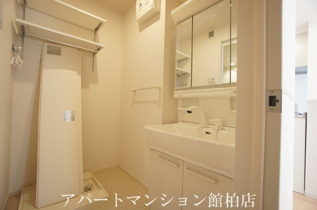 エスポワール3の洗面所|反転タイプ