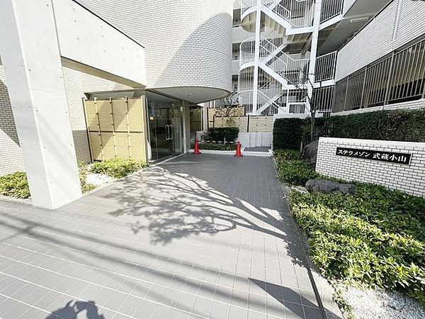 ステラメゾン武蔵小山のエントランス|清潔なエントランスです