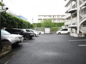ステラメゾン武蔵小山の駐車場|駐車場完備です