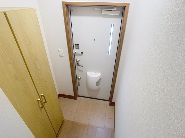 アクアフィオーレ江南の玄関