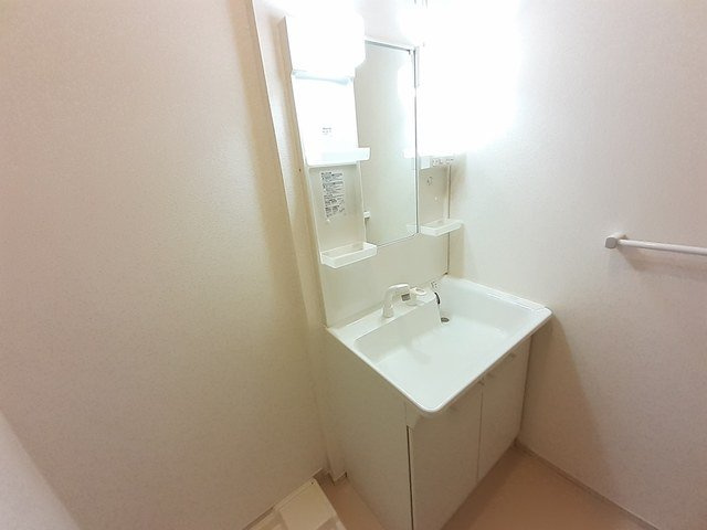 オーク　ヴィレッジの洗面所