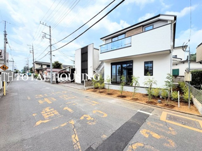 【前面道路含む現地写真】 | 小金井市桜町2丁目　新築戸建　全1棟