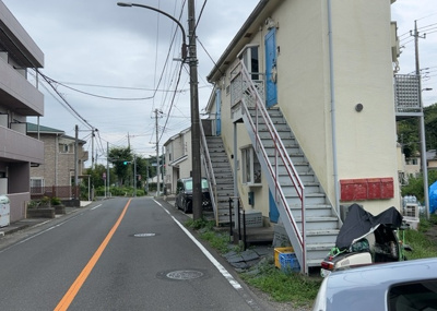 【外観】 | Ｌｉｔｙａ ｈｉｌｌｓ 南大沢 | マンションの外観は非常に重要なポイントです！外観の善し悪しは資産価値に大きな影響を与えます。外観のいいマンションを購入することで、高値で売却がしやすく、買い手が見つかりやすいというメリットがあります。