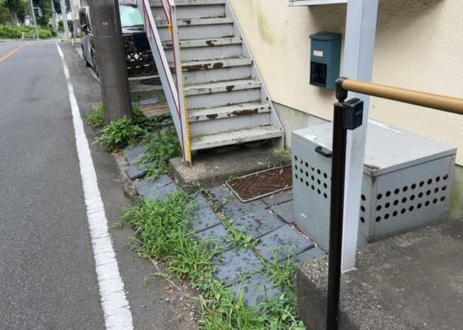 【内装】 | Ｌｉｔｙａ ｈｉｌｌｓ 南大沢 | 共用部分は、一棟の建物に住む区分所有者全員が共同で所有するとし、共用部分の管理、補修などは、区分所有者で形成される管理組合が行います。個人の判断で勝手に変更することはできませんので覚えておきましょう。