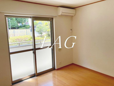 【居間・リビング】 | ドミールM・C | 洋室のお部屋です。