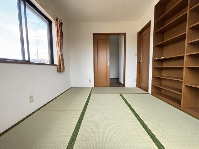 大野台4借家の和室