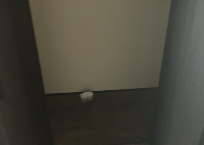 【収納】 | 原宿４丁目戸建 | デザイン性を重視しすぎて収納が少なかった！なんてことにならないため、事前に現地で収納の数を確認しておくことをお勧めします。クローゼット以外にも床下収納や屋根裏収納、パントリーなどもチェックしましょう。
