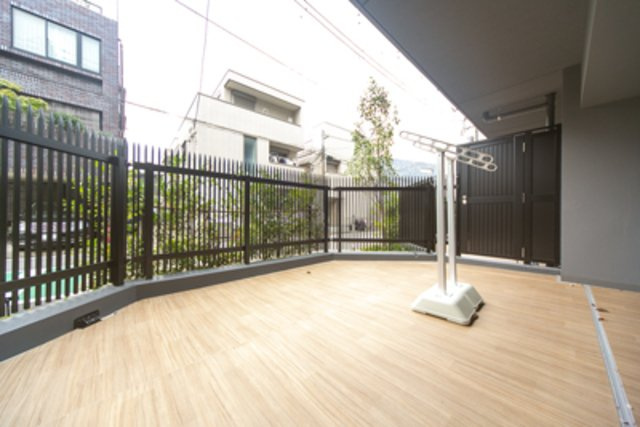 パークアクシス千川のバルコニー|※写真は同タイプ住戸です。