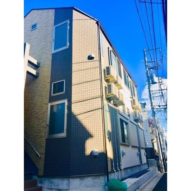 セラ上池袋のエントランス