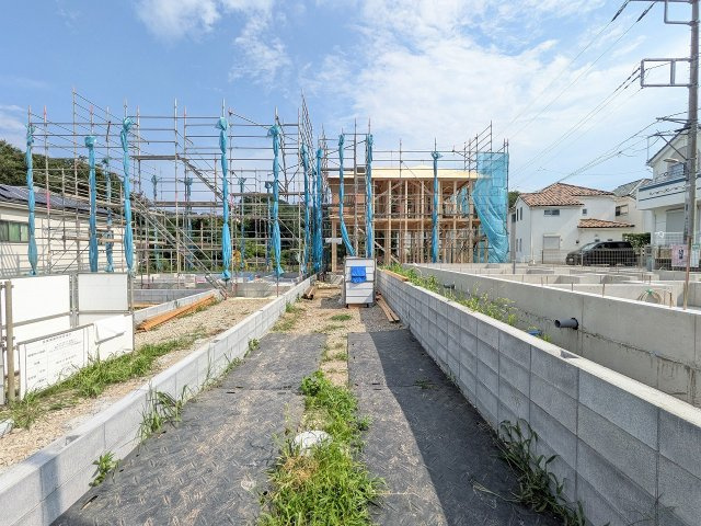 八王子市　館町　新築一戸建て　２０期の駐車場|～2台駐車可能カースペース～