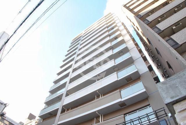 フォーチュン心斎橋イーストの外観|フォーチュン心斎橋イースト　スタイリッシュな外観