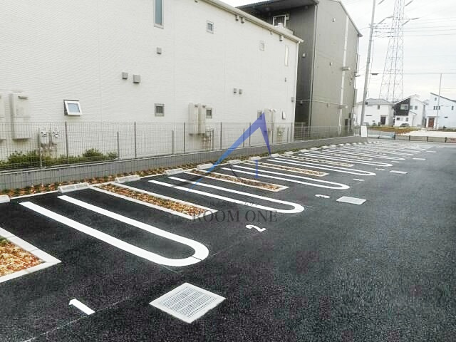 リュー・セレノの駐車場|駐車場です。