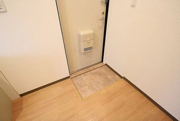 【玄関】