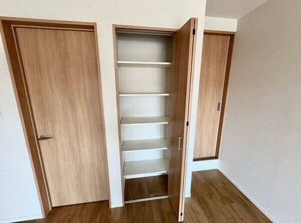 シェリル明石貴崎の収納