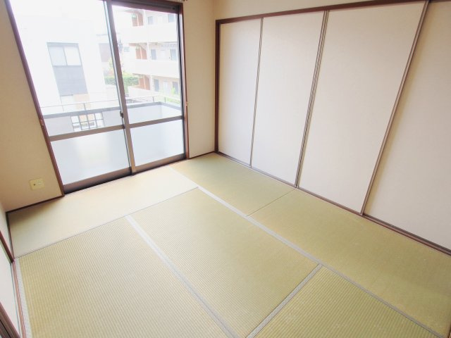 シャーメゾン近藤のその他