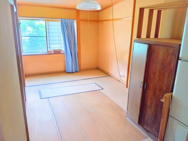 売中古戸建　富士宮市内房の和室|来客スペース・子供の遊び場・昼寝スペースなど色々と幅広く使える大活躍の和室です。