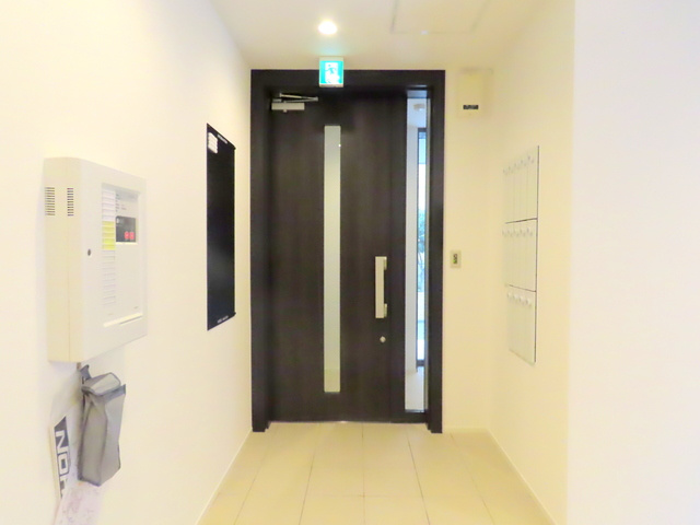 ＮｅｗＳａｆｏｌｅ南烏山(ニューサフォレミナミカラスヤマ)のロビー