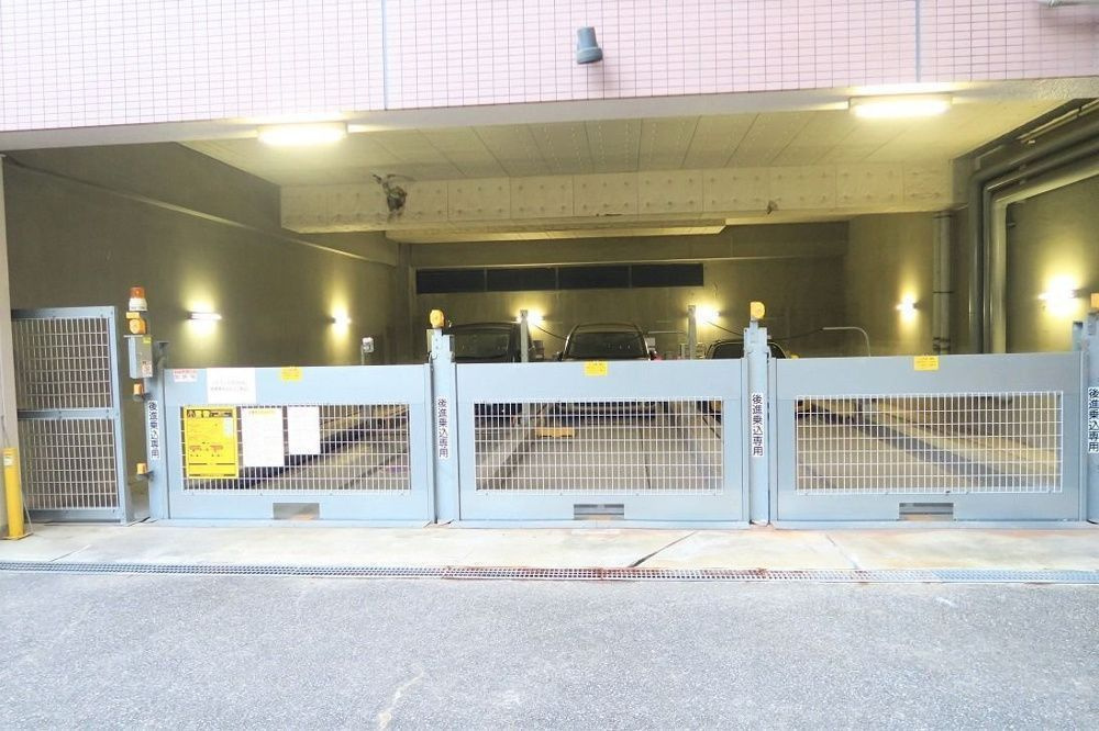 T’s garden東陽町の駐車場
