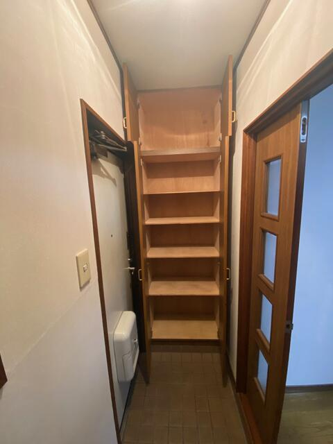 イーストヴィレッジ の玄関
