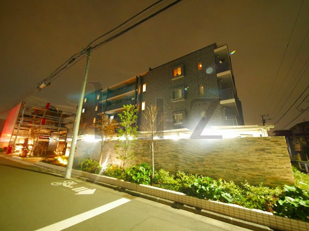 ガーラ元住吉グランドステージの外観