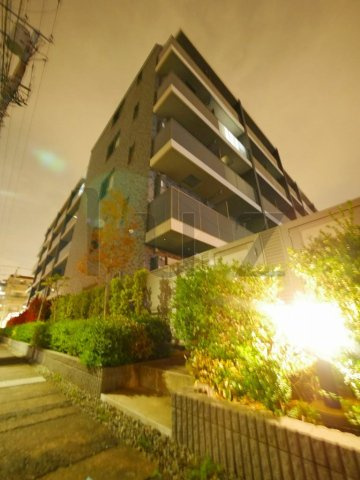 ガーラ元住吉グランドステージの外観