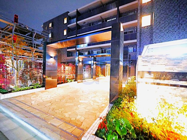 ガーラ元住吉グランドステージの外観