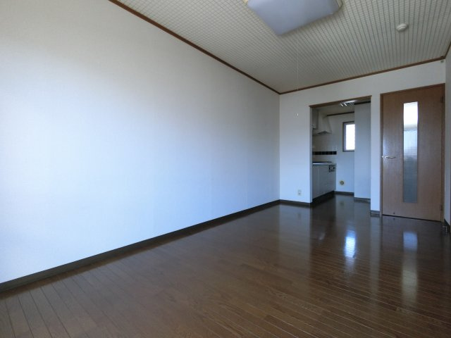 ヒルサイドおゆみ野A棟の居間・リビング|※他のお部屋の似た間取りのお写真です