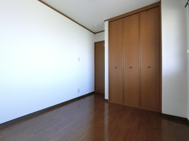 ヒルサイドおゆみ野A棟の内装|※他のお部屋の似た間取りのお写真です