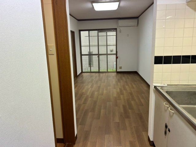 ヒルサイドおゆみ野A棟の居間・リビング|※他のお部屋の似た間取りのお写真です