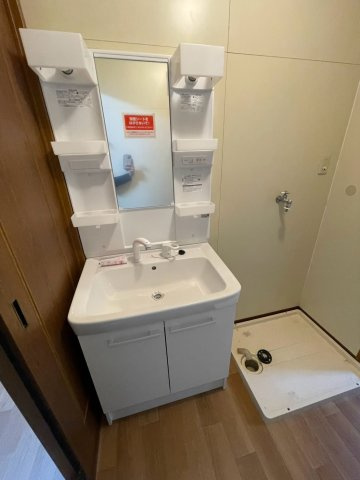 ヒルサイドおゆみ野A棟の独立洗面台|※他のお部屋の似た間取りのお写真です