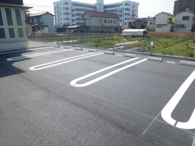 Sｔ.Island Ⅰの駐車場