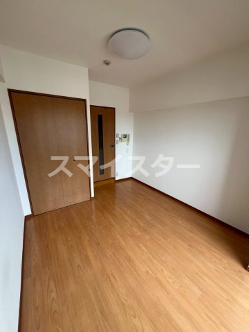 所沢市東町の賃貸マンションの寝室