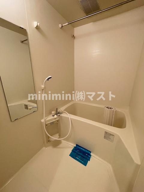 エステムコート心斎橋ＥＡＳＴⅢエクシードの浴室