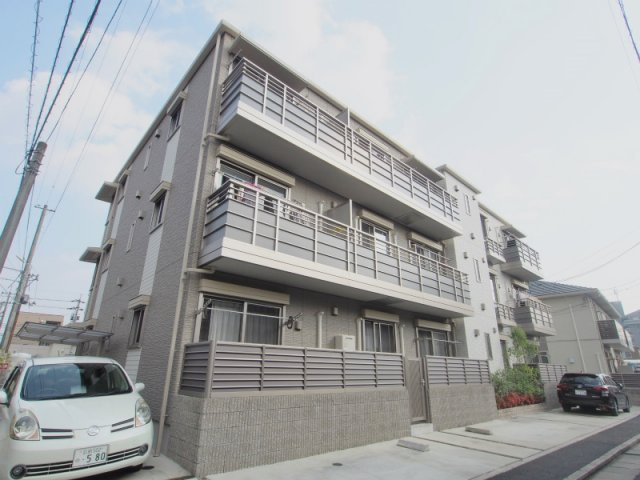 レジェンド　Ｎの外観