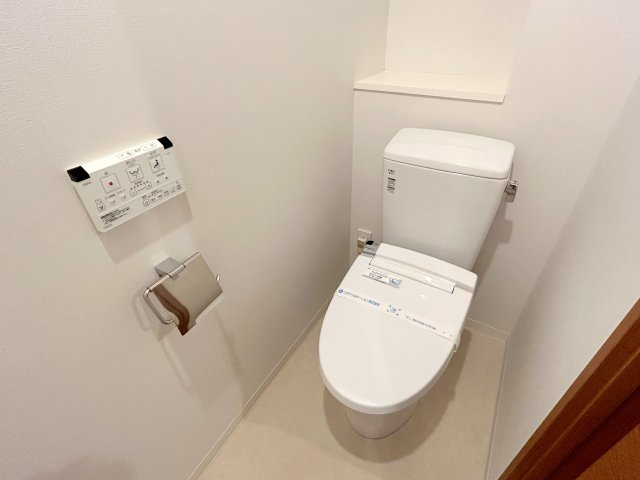 コルト新中野のトイレ|★シャワートイレ設置済★