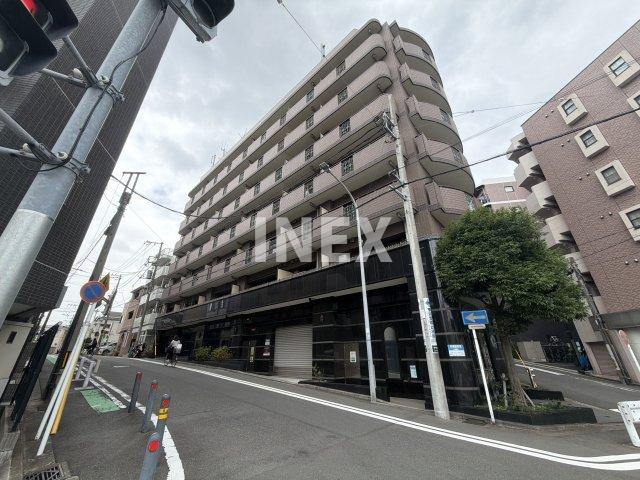 横浜市西区伊勢町３丁目の賃貸マンションの外観