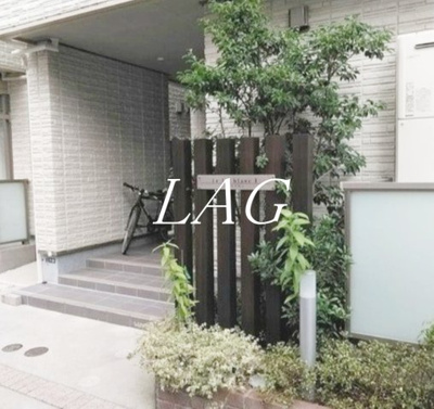 【エントランス】 | Ｌｅ　ｌｉｓ　ｂｌａｎｃ　Ⅱ | エントランスです。